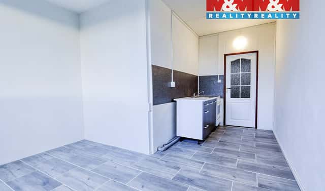 Pronájem bytu 2+1 67 m², Rovná, okres Sokolov