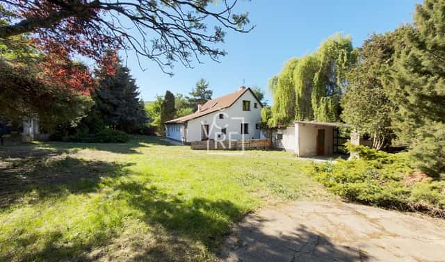 Prodej domu 116 m² s pozemkem 2 814 m², Pod Babkou, Liteň – Leč, okres Beroun