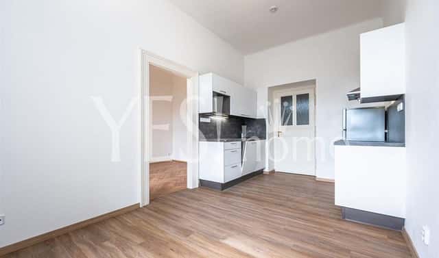 Pronájem bytu 2+kk 37 m², Lípová, Praha 2 – Nové Město