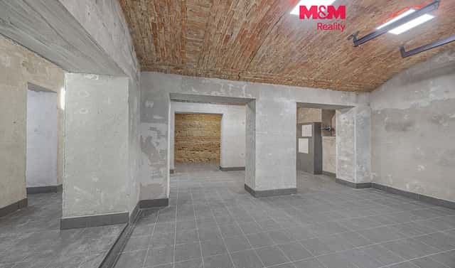 Prodej komerčního objektu (jiného typu) 110 m², Seifertova, Praha 3 – Žižkov