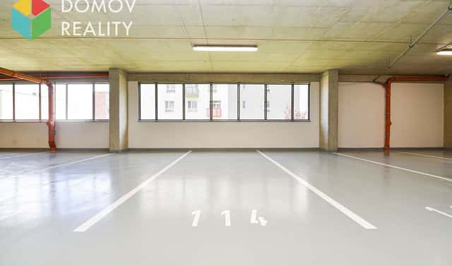 Pronájem garážového stání 12 m2 Nepilova, Beroun - Beroun-Město 1 300 Kč/měsíc, Nepilova, Beroun – Beroun-Město