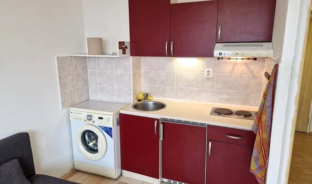 Pronájem bytu 1+kk 24 m², Na Pískovně, Liberec – Liberec XIV-Ruprechtice