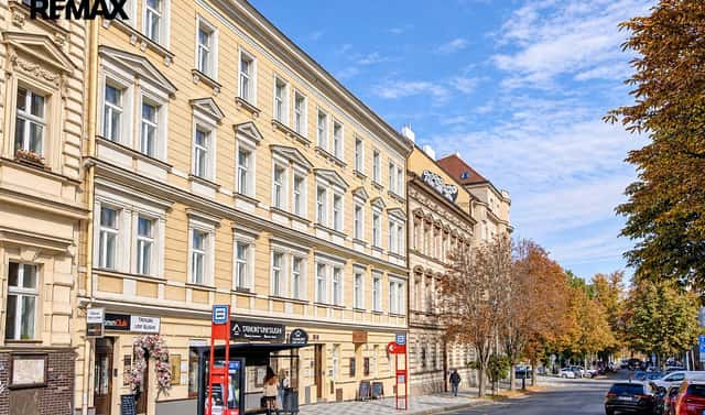 Prodej bytu 1+kk 31 m², Pod kaštany, Praha 6 – Dejvice