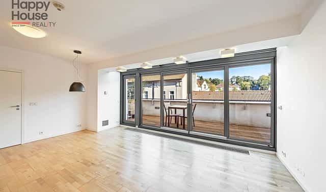 Pronájem bytu 3+kk 75 m², U staré pošty, Praha 4 – Braník