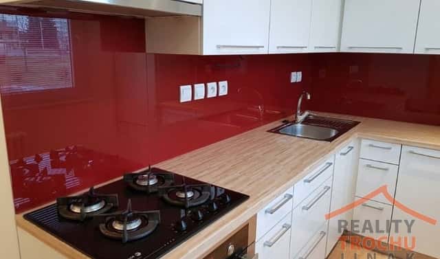 Pronájem bytu 2+1 55 m², Pod Zámečkem, Hradec Králové – Nový Hradec Králové