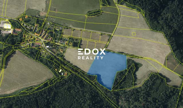 Prodej pole 25 946 m², Sázava – Dojetřice, okres Benešov