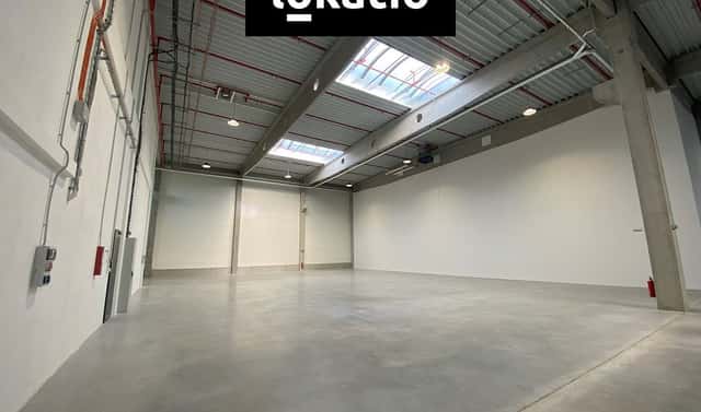 Pronájem skladovacích prostor 686 m², Mikulov, okres Břeclav