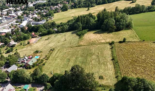 Prodej stavebního pozemku 1 962 m², Semily