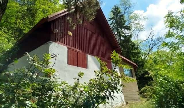 Prodej chaty/chalupy 31 m², Nad řekou, Petrov – Chlomek, okres Praha-západ