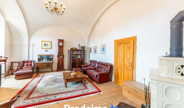 Prodej domu 180 m² s pozemkem 282 m², Vratěnín, okres Znojmo