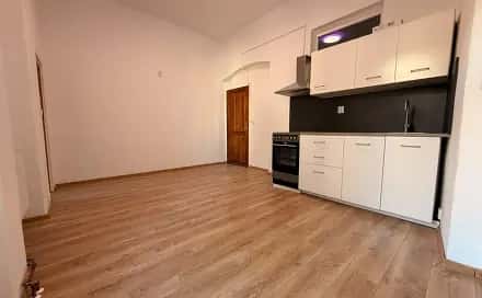 Pronájem bytu 1+kk 30 m², Moskevská, Ústí nad Labem – Ústí nad Labem-centrum