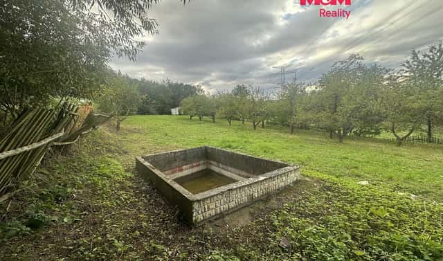 Prodej stavebního pozemku 2 370 m², Smolnice, okres Louny