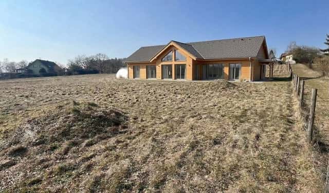 Prodej stavebního pozemku 3 028 m², Olšany, okres Vyškov