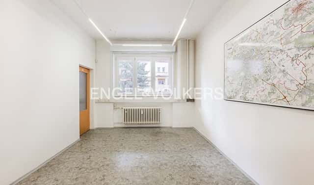 Pronájem komerčního objektu (jiného typu) 39 m², Jeseniova, Praha 3 – Žižkov