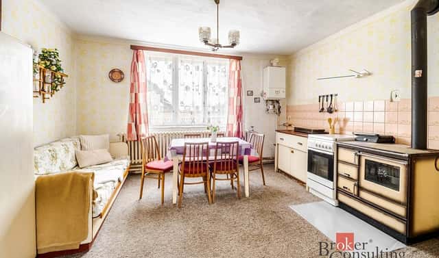 Prodej domu 400 m² s pozemkem 2 821 m², Zahrádky, okres Jindřichův Hradec