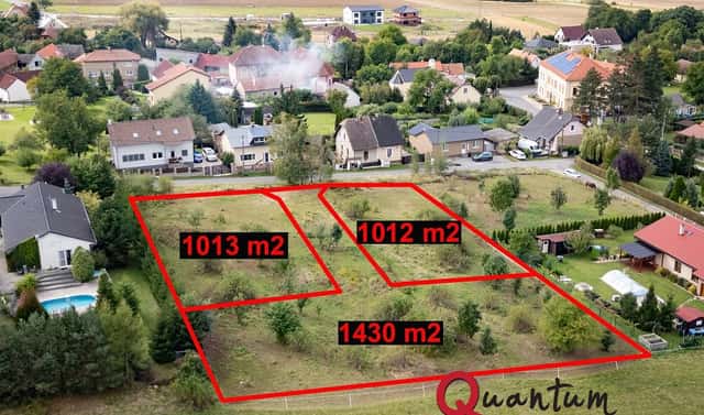 Prodej stavebního pozemku 1 012 m², Šípková, Svinaře, okres Beroun