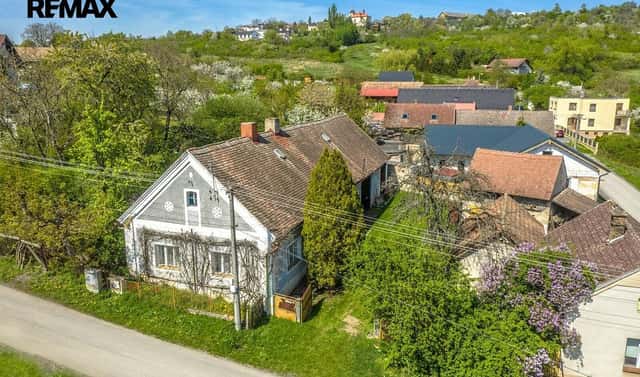 Prodej domu 180 m² s pozemkem 629 m², Dobrovice – Úherce, okres Mladá Boleslav