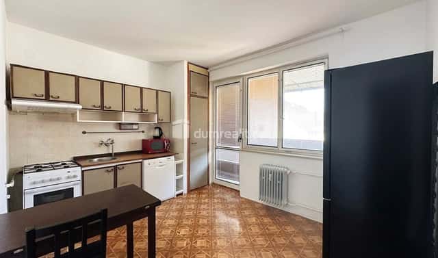 Prodej bytu 3+1 72 m², nám. Svobody, Valtice, okres Břeclav
