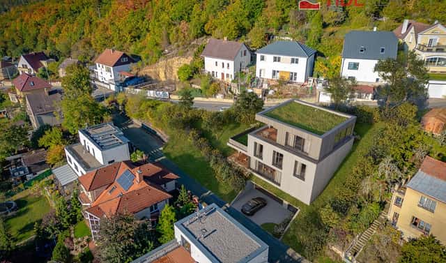 Prodej stavebního pozemku 534 m², Praha 5