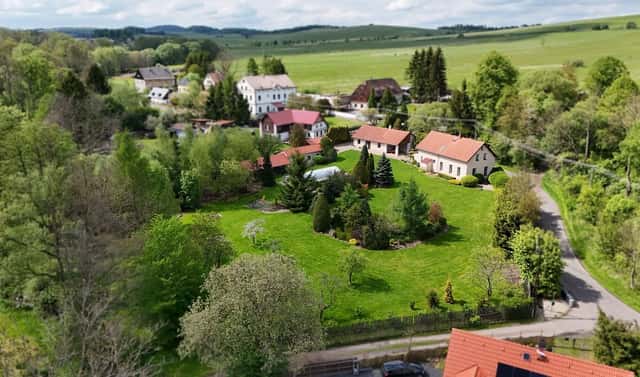 Prodej domu 340 m² s pozemkem 4 725 m², Verneřice – Loučky, okres Děčín