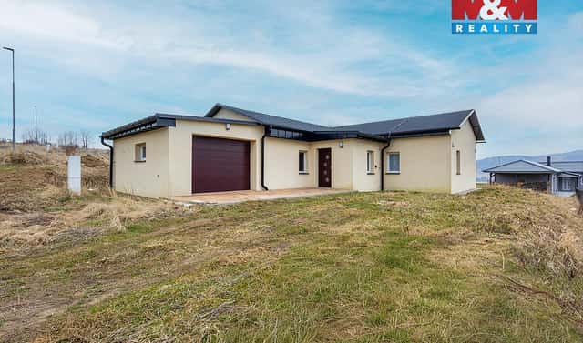 Prodej domu 180 m² s pozemkem 1 371 m², Horní Podluží – Světlík, okres Děčín
