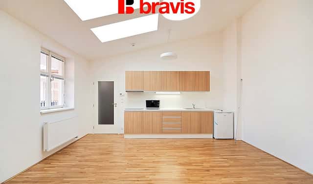 Pronájem bytu 1+kk 39 m², Zelný trh, Brno – Brno-město, okres Brno-město