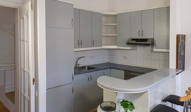 Prodej bytu 2+kk 58 m², Trojanova, Praha 2 – Nové Město