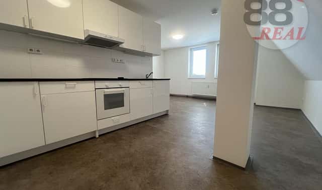 Pronájem bytu 2+kk 51 m², Nádražní, Klášterec nad Ohří – Miřetice u Klášterce nad Ohří, okres Chomutov