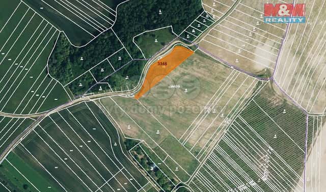 Prodej pole 1 000 m², Ježov, okres Hodonín