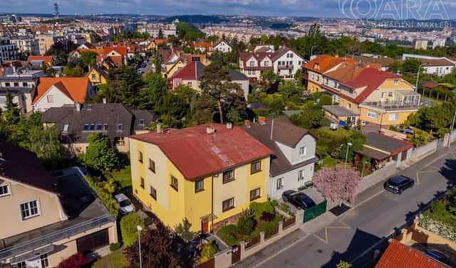 Prodej domu 270 m² s pozemkem 431 m², Šikmá, Praha 3 – Žižkov