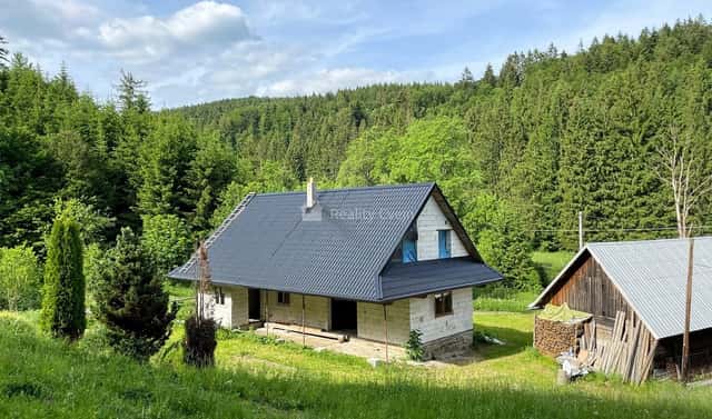 Prodej domu 130 m² s pozemkem 1 154 m², Halenkov, okres Vsetín