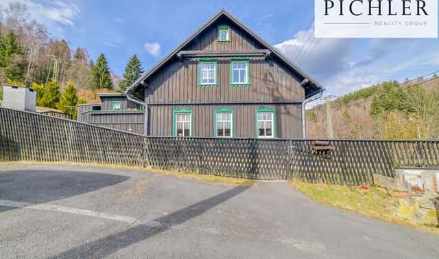 Prodej domu 341 m² s pozemkem 424 m², Stříbrná, okres Sokolov