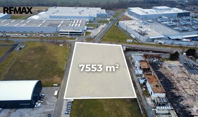 Prodej komerčního pozemku 7 553 m², Žebrák, okres Beroun
