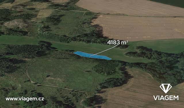 Prodej pole 1 045 m², Markvartice, okres Jičín