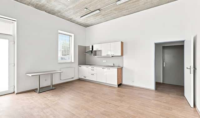 Pronájem kanceláře 34 m², Bečovská, Praha 10 – Uhříněves