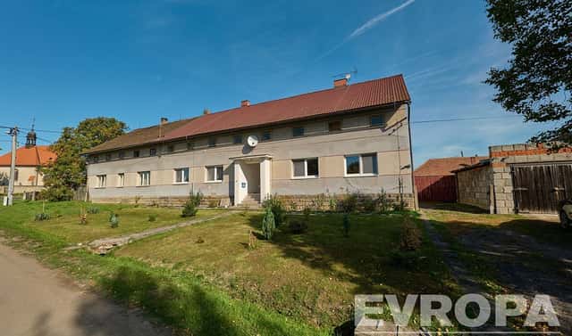 Prodej nájemního domu, činžáku 180 m², Libáň – Psinice, okres Jičín