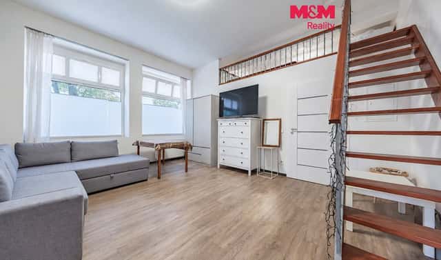 Prodej bytu 2+kk 43 m², Za vokovickou vozovnou, Praha 6 – Liboc