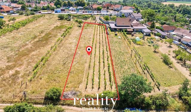 Prodej stavebního pozemku 1 212 m², Tasovice, okres Znojmo