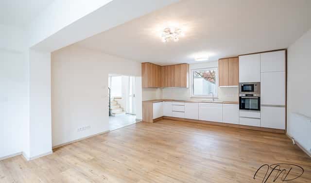 Prodej domu 188 m² s pozemkem 372 m², Pravlov, okres Brno-venkov