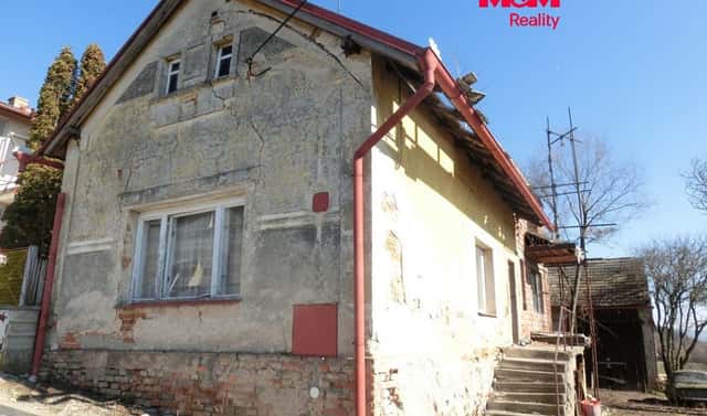 Prodej domu 25 m² s pozemkem 707 m², Dobrovice, okres Mladá Boleslav
