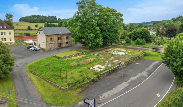 Prodej komerčního pozemku 2 631 m², Mikulášovice, okres Děčín