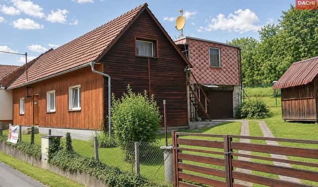 Prodej chaty/chalupy 130 m² s pozemkem 553 m², Komárno, okres Kroměříž