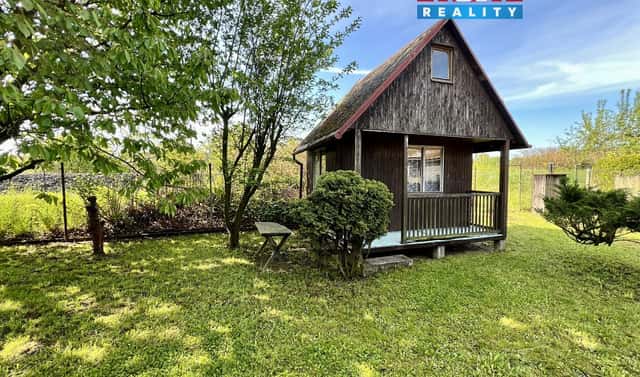 Prodej chaty/chalupy 17 m² s pozemkem 200 m², Maxima Gorkého, Krnov – Pod Bezručovým vrchem, okres Bruntál
