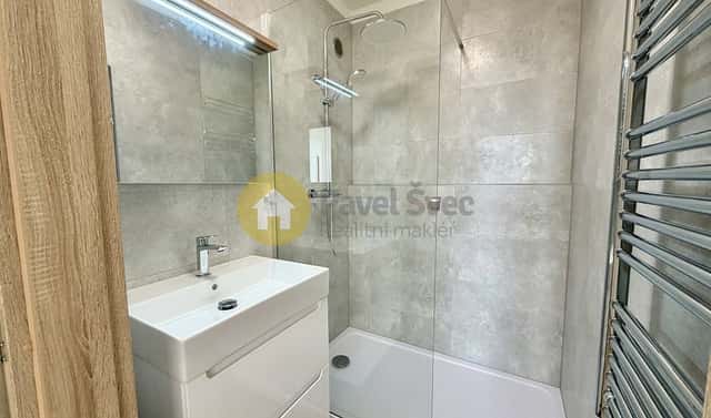 Pronájem bytu 2+kk 41 m², Mládežnická, Strakonice – Strakonice I