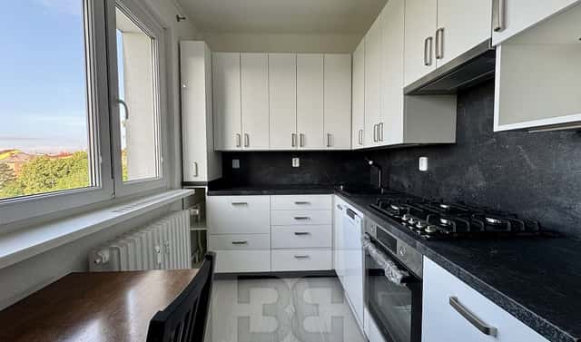 Pronájem bytu 1+1 37 m², Provazníkova, Brno – Černá Pole, okres Brno-město