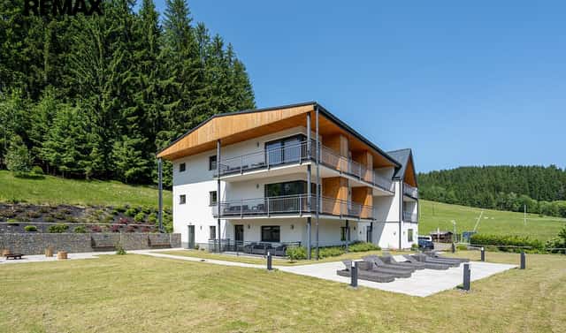 Prodej bytu 2+kk 59 m², Velké Karlovice, okres Vsetín