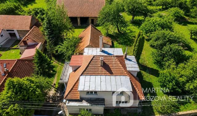 Prodej domu 200 m² s pozemkem 1 395 m², Vitice, okres Kolín