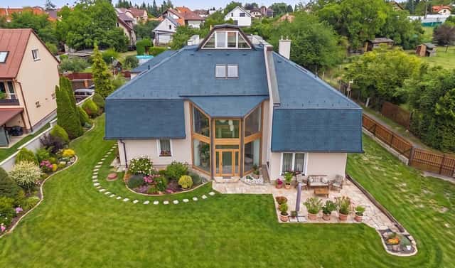 Prodej domu 897 m² s pozemkem 1 772 m², Jesenice, okres Praha-západ