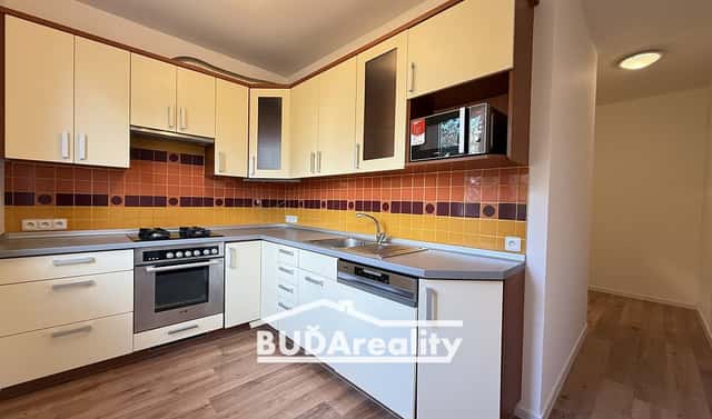 Pronájem bytu 2+1 55 m², M. Knesla, Zlín