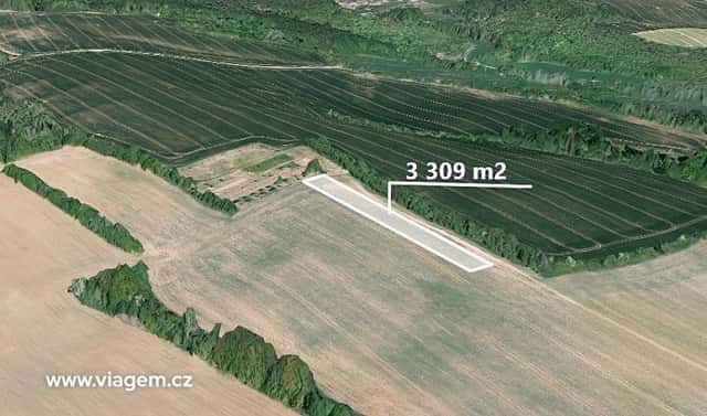 Prodej pole 1 103 m², Traplice, okres Uherské Hradiště